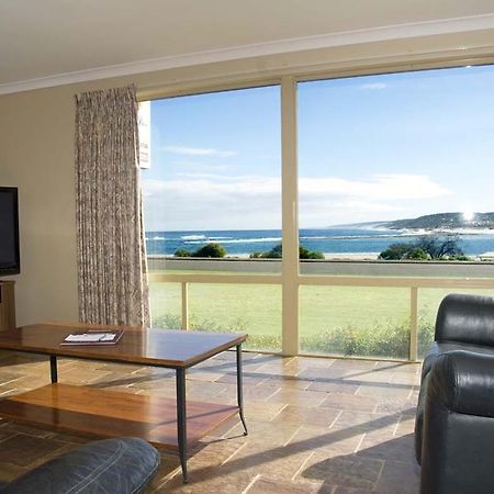 Pelican Shore Oceanfront Villa 6 칼바리 객실 사진