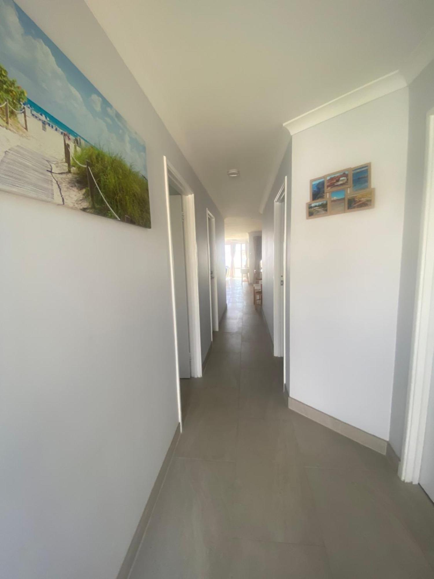 Pelican Shore Oceanfront Villa 6 칼바리 외부 사진