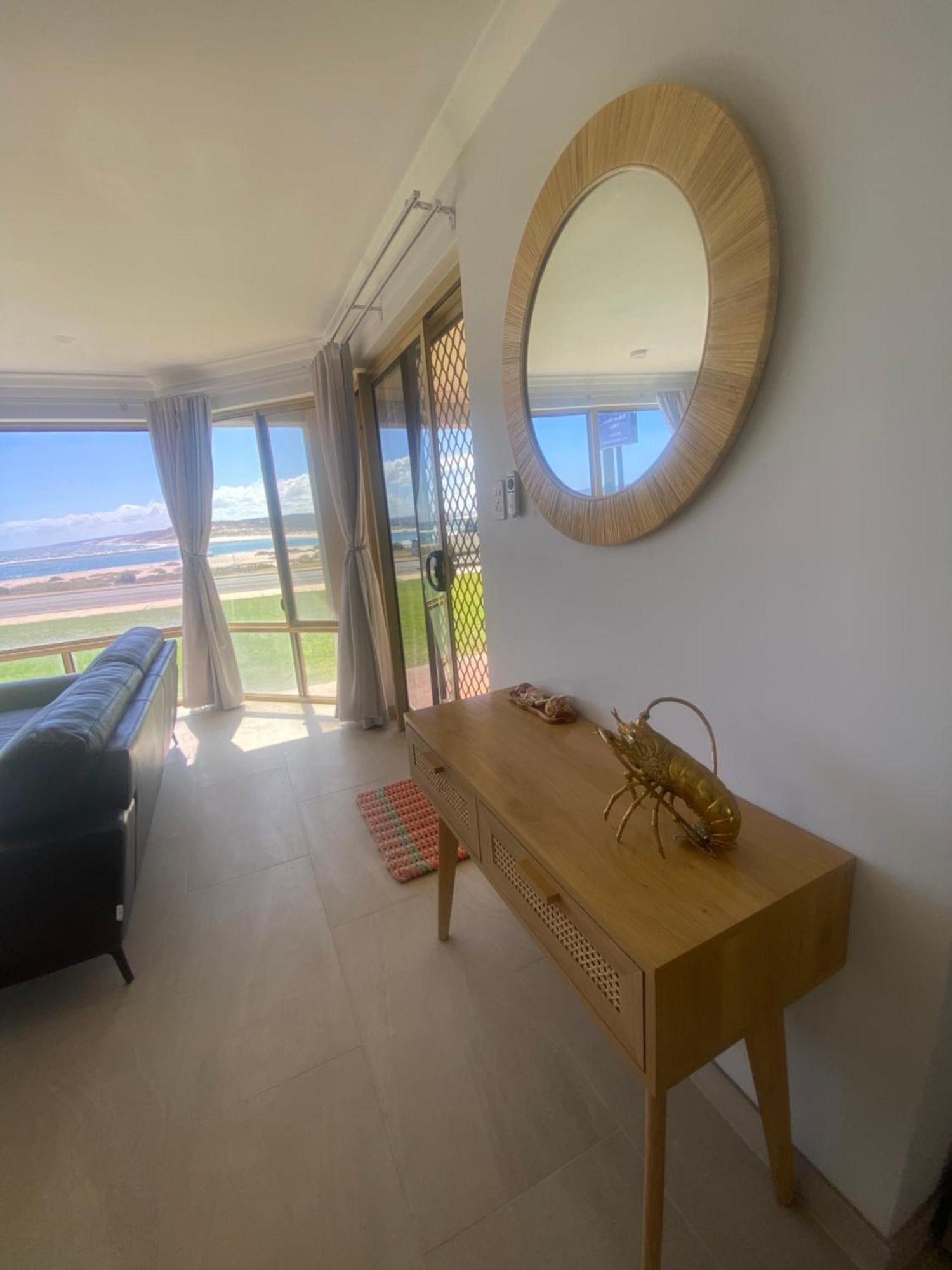 Pelican Shore Oceanfront Villa 6 칼바리 외부 사진