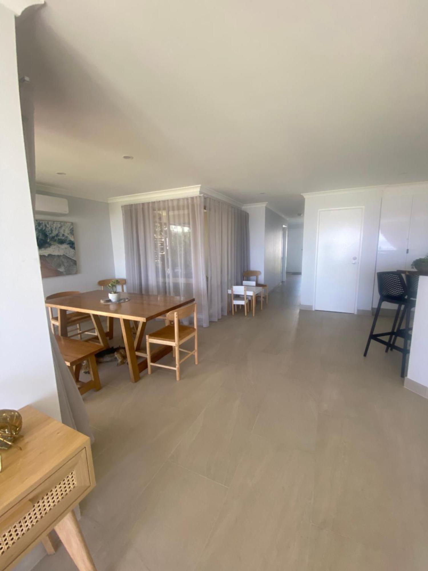Pelican Shore Oceanfront Villa 6 칼바리 외부 사진